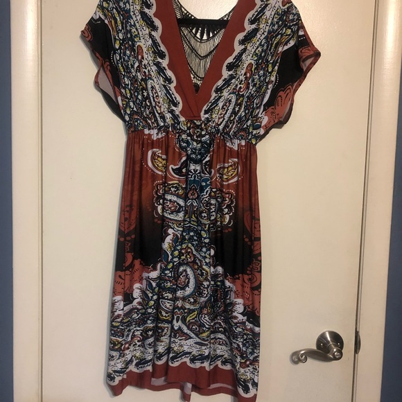 Cute multi color dress - Picture 1 of 3